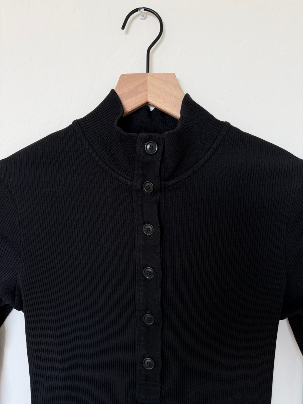 Citizens of Humanity Sheena Long-Sleeve Henley Top - Picture 7 of 9